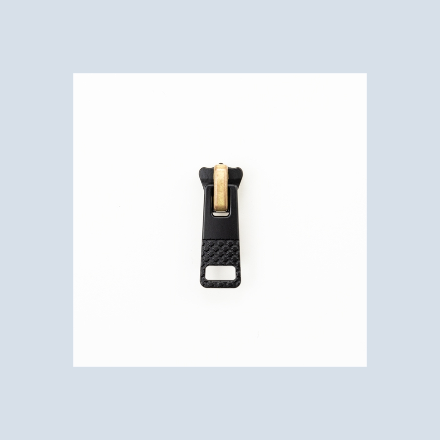 DM1016